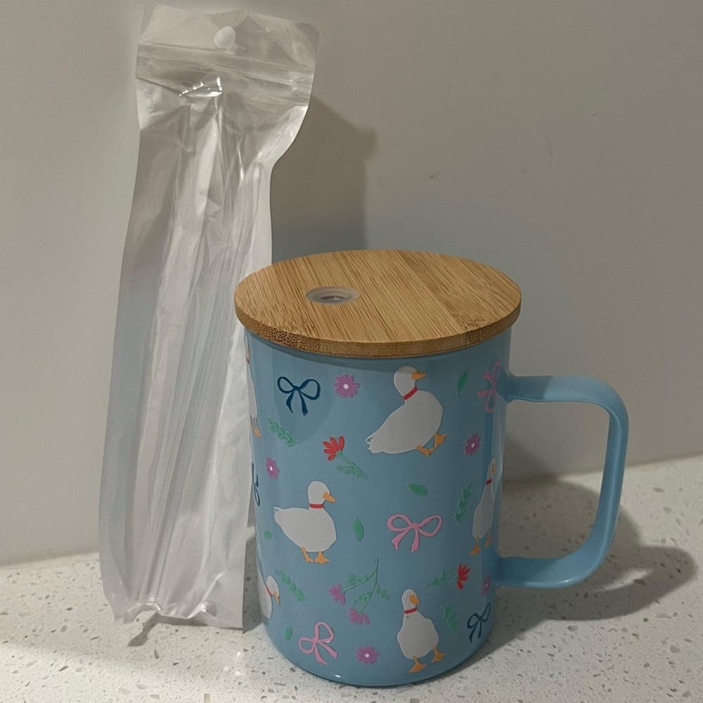 NEW! Vintage Ducks, Floral & Bows Blue Mug w/ Handle, Bamboo Lid & Glass Straw